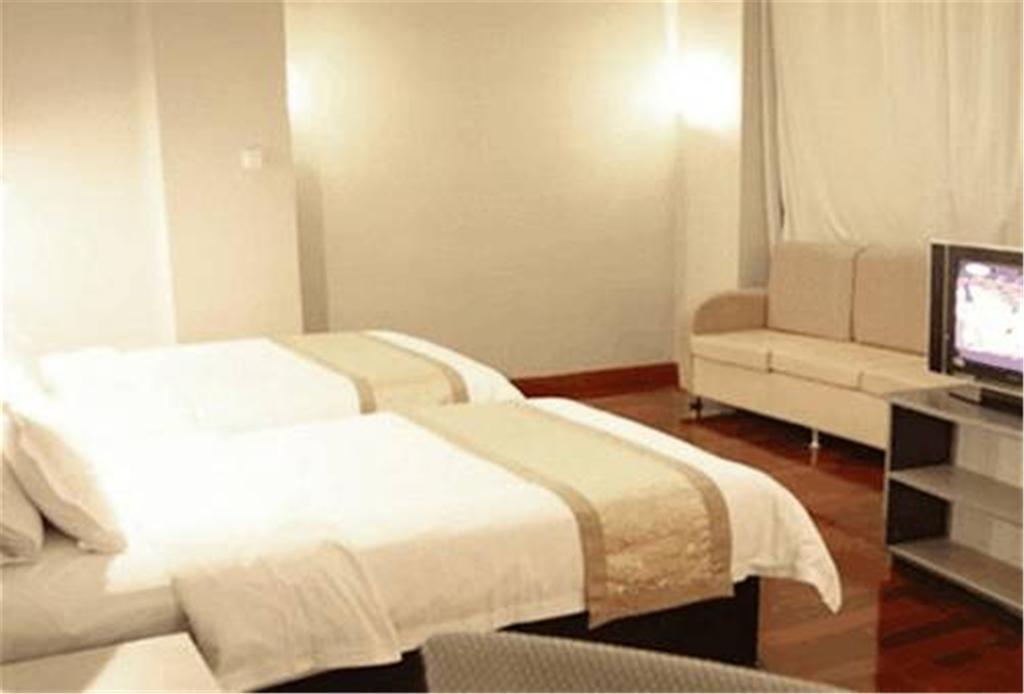 The Land Hotel Shanghai Extérieur photo