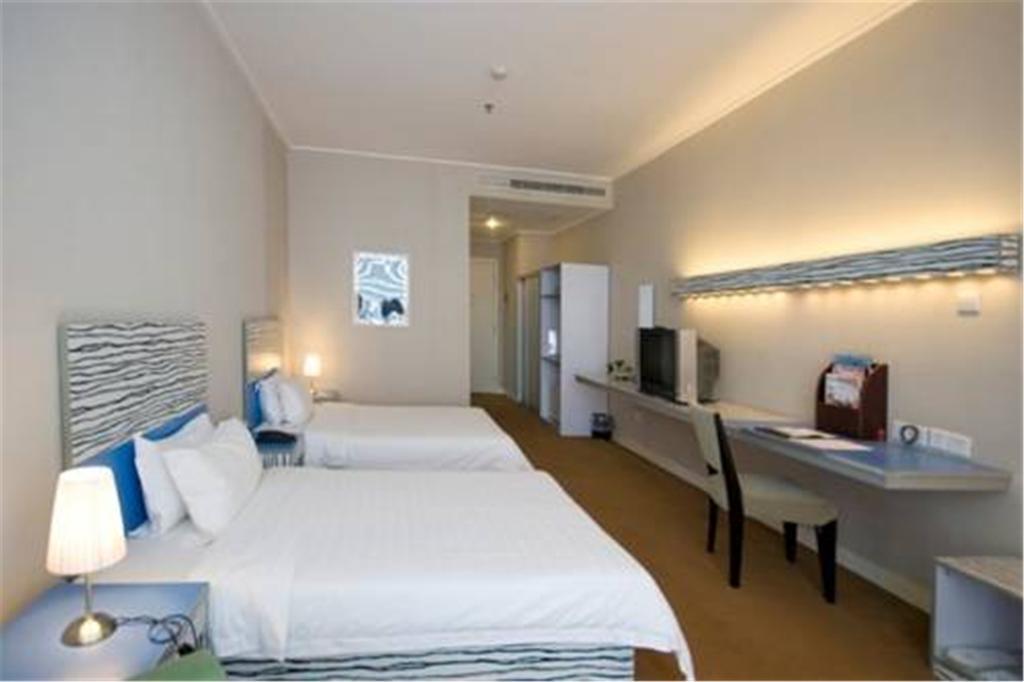 The Land Hotel Shanghai Extérieur photo